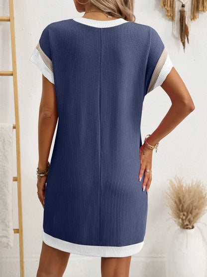 Round Neck Short Sleeve Mini Dress